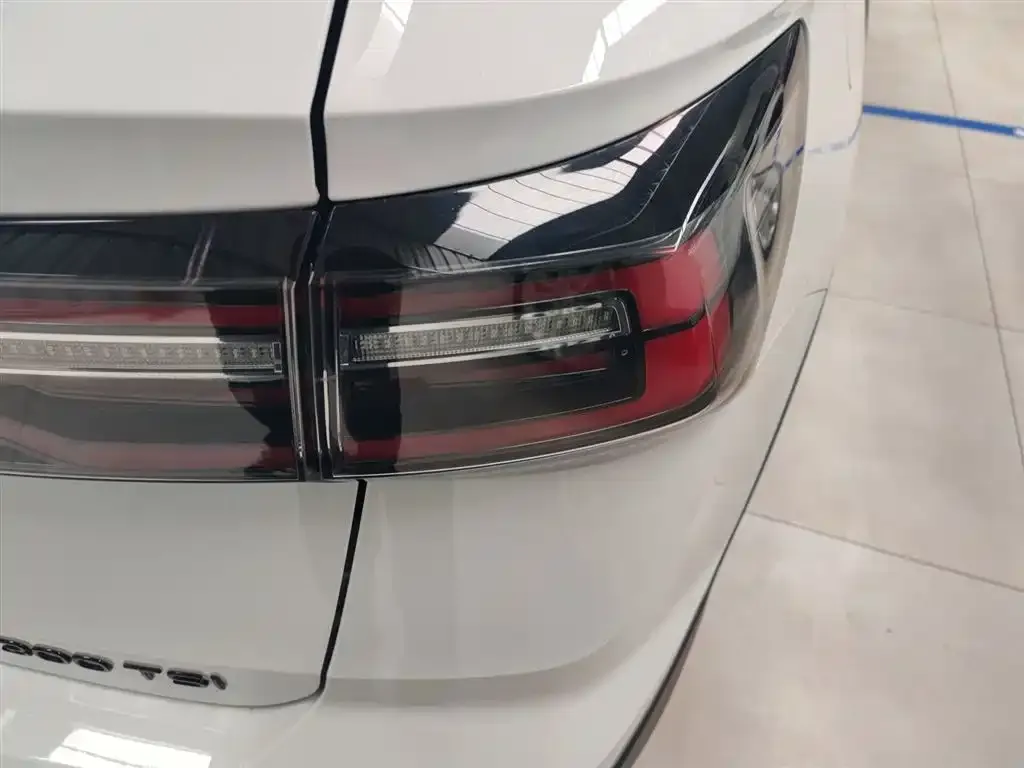 Volkswagen Tharu 2023 из CN, фото 2