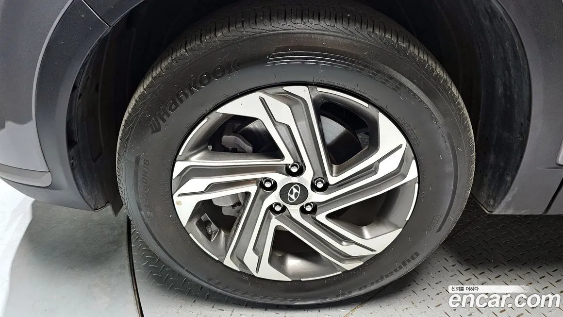 Hyundai Santafe — фото 9