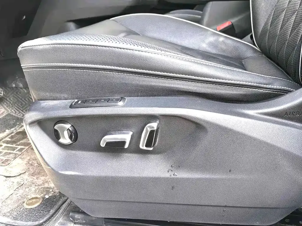 Volkswagen Talagon 2022 из CN, фото 9
