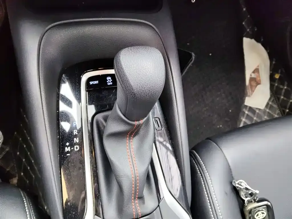 Toyota Corolla 2023 из CN, фото 7