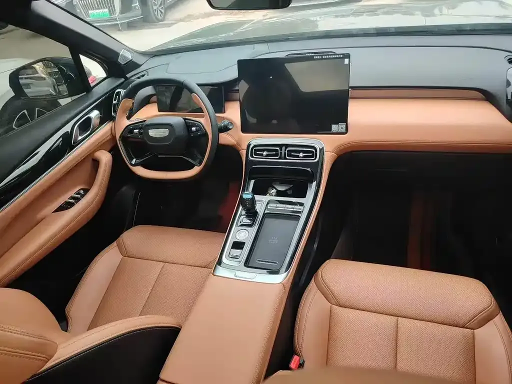 Geely Boyue L 2025 из CN, фото 6
