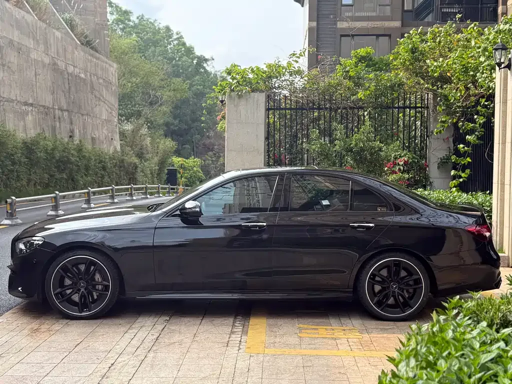 Mercedes-Benz E-Class AMG 2022 из CN, фото 8