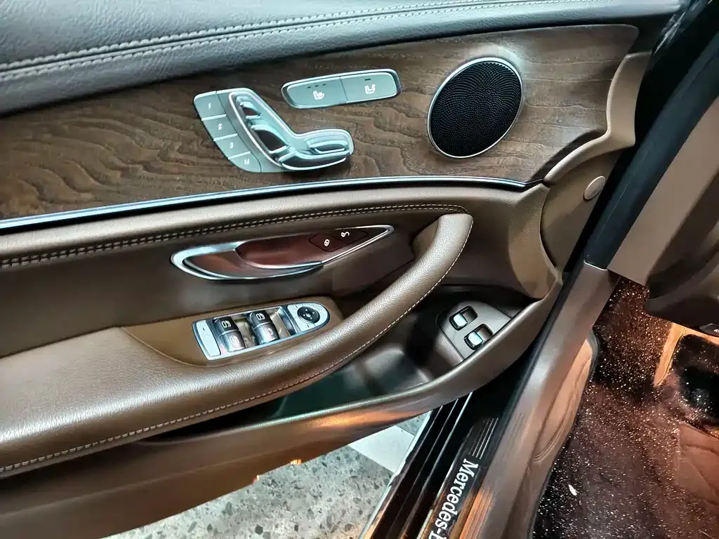 Mercedes-Benz E-Class New Energy 2022 из CN, фото 9