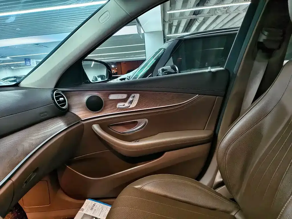 Mercedes-Benz E-Class New Energy 2022 из CN, фото 2