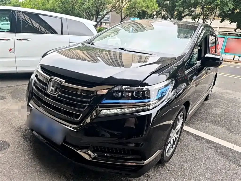 Honda Elysion 2021 из CN, фото 3