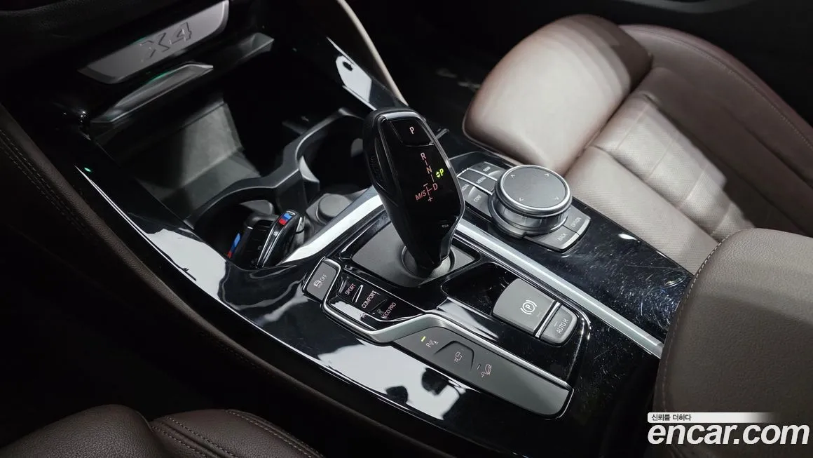 BMW X4 2021 из KR, фото 8