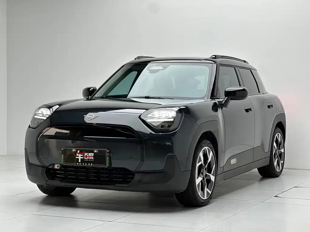 MINI Aceman EV
