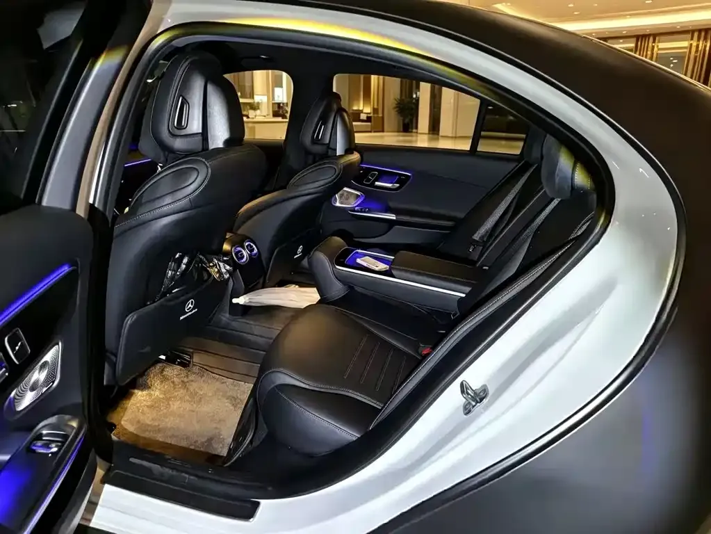 Mercedes-Benz C-Class 2025 из CN, фото 3