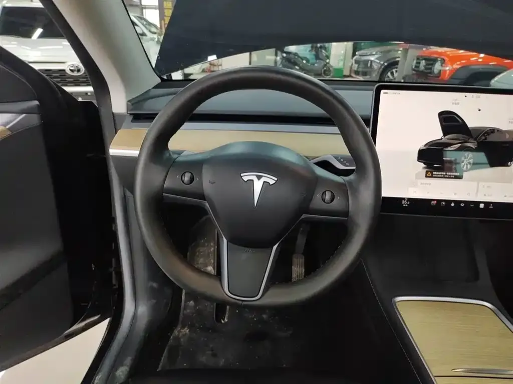 Tesla Model Y 2023 из CN, фото 7