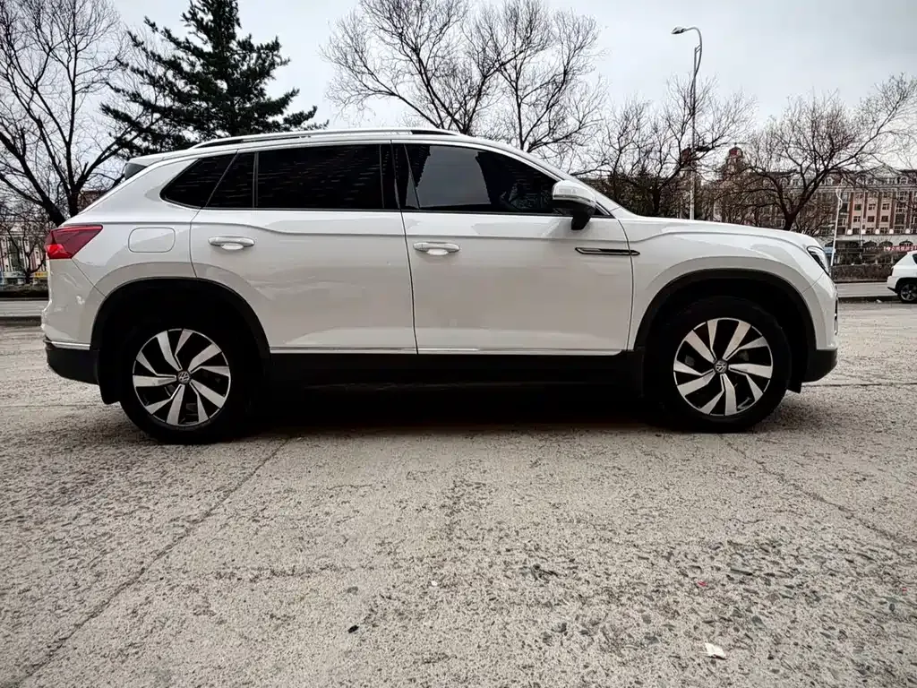 Volkswagen Tayron 2022 из CN, фото 8