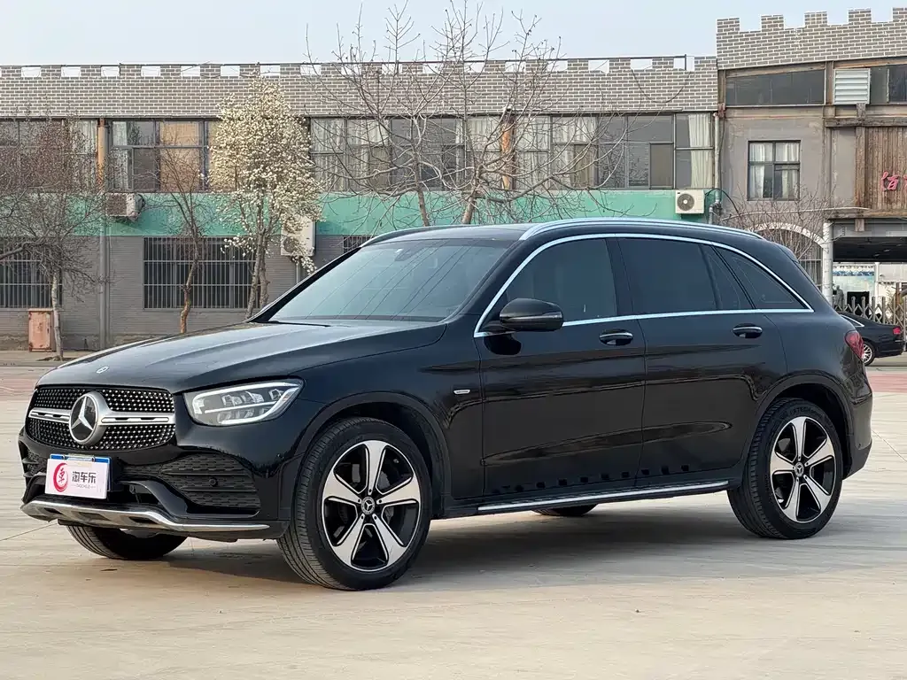 Mercedes-Benz GLC 2023 из CN, фото 1