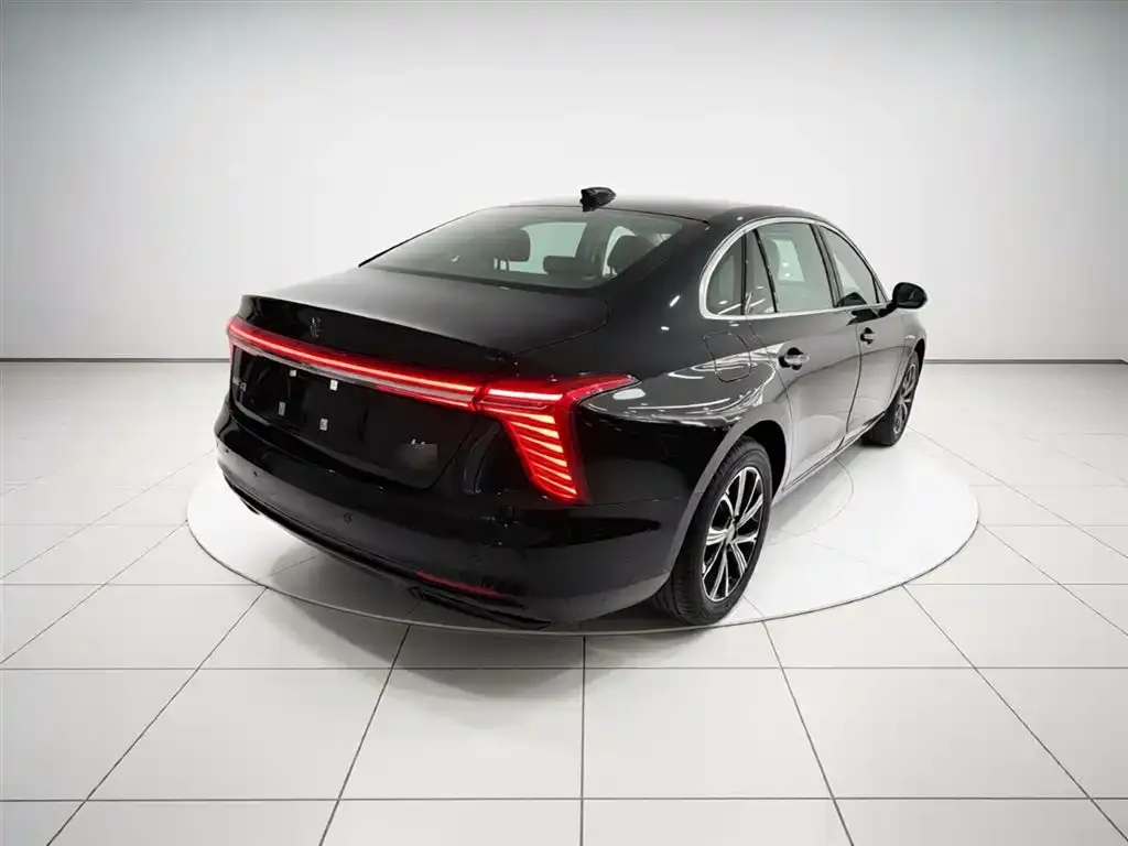 Hongqi H5 PHEV 2025 из CN, фото 7