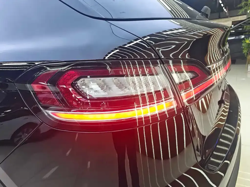 Lincoln Nautilus 2023 из CN, фото 4