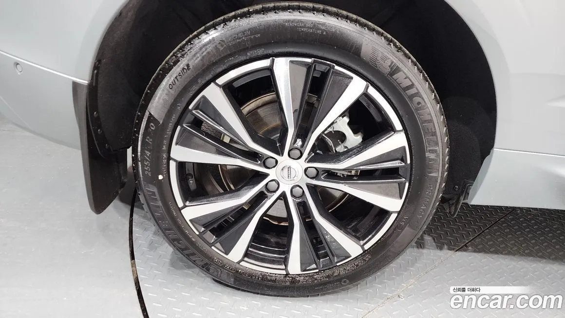 Volvo XC60 2024 из KR, фото 7