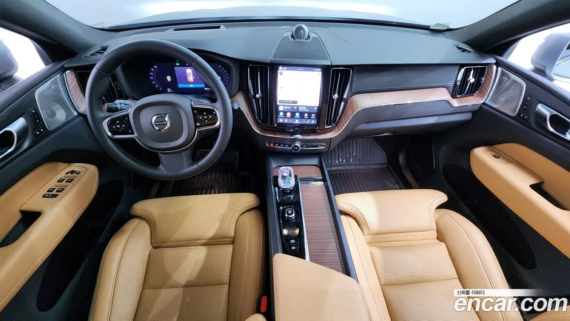 Volvo XC60 2024 из KR, фото 10