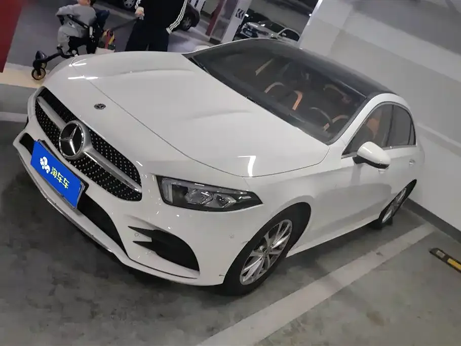 Mercedes-Benz A-Class — фото 1
