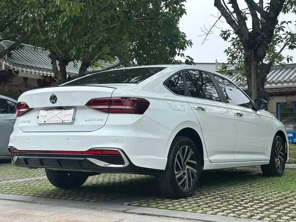Volkswagen Lavida 2024 из CN, фото 7
