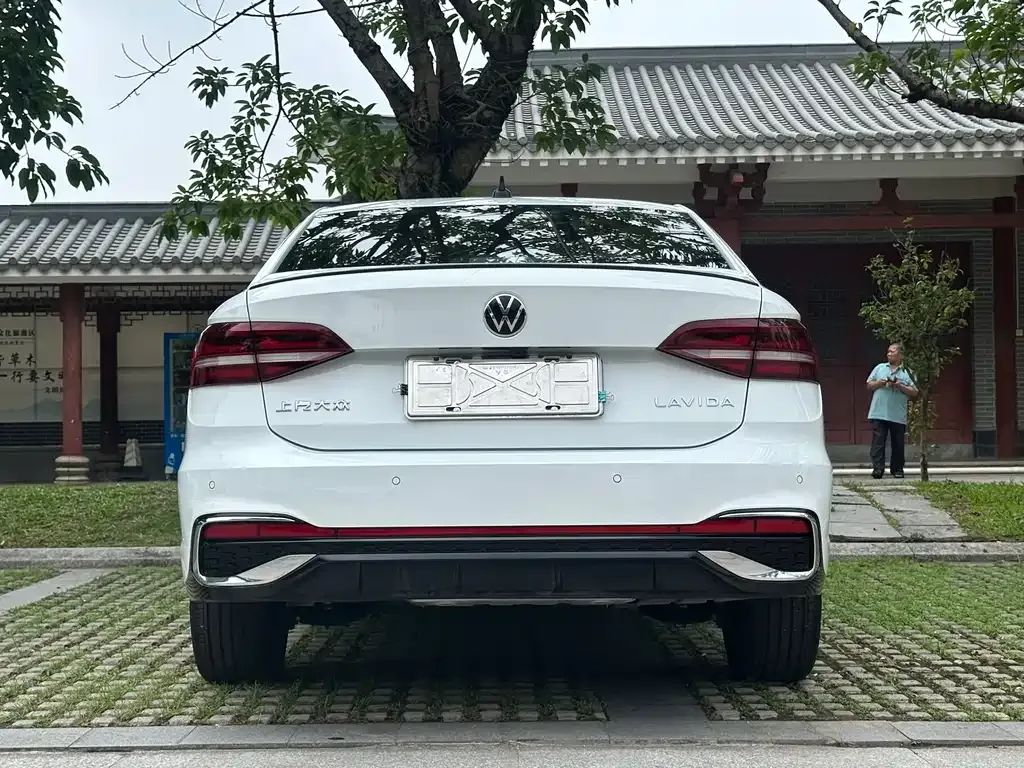 Volkswagen Lavida 2024 из CN, фото 6