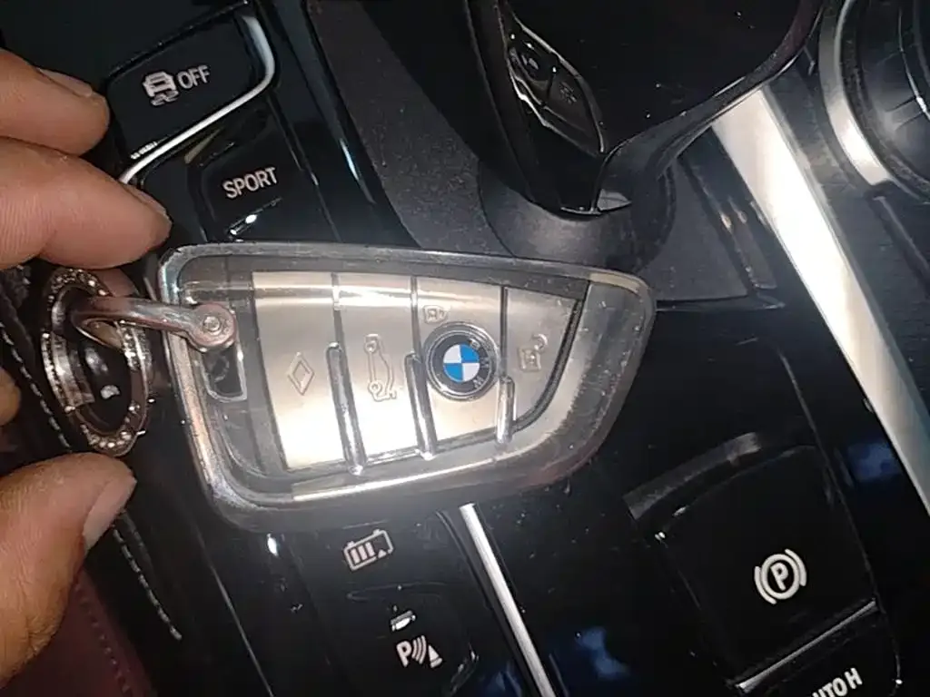BMW 5 Series New Energy — фото 3