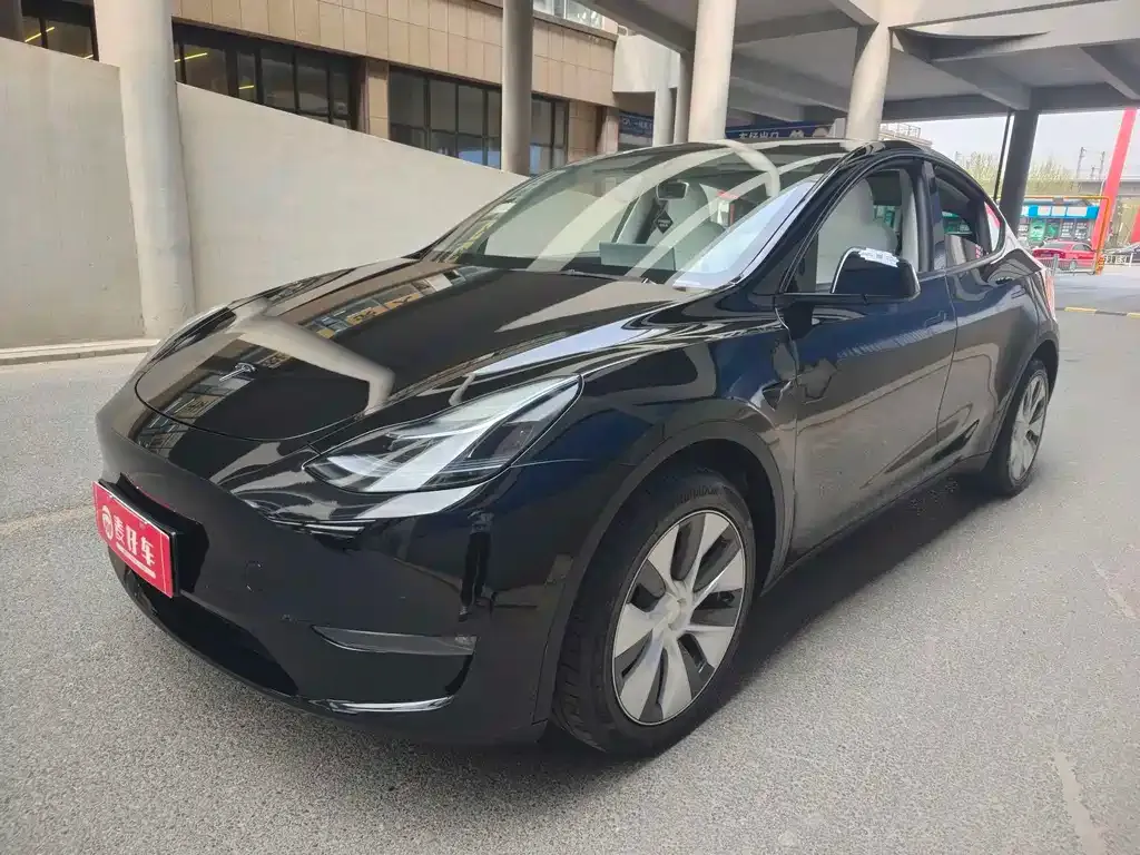 Tesla Model Y 2023 из CN, фото 1