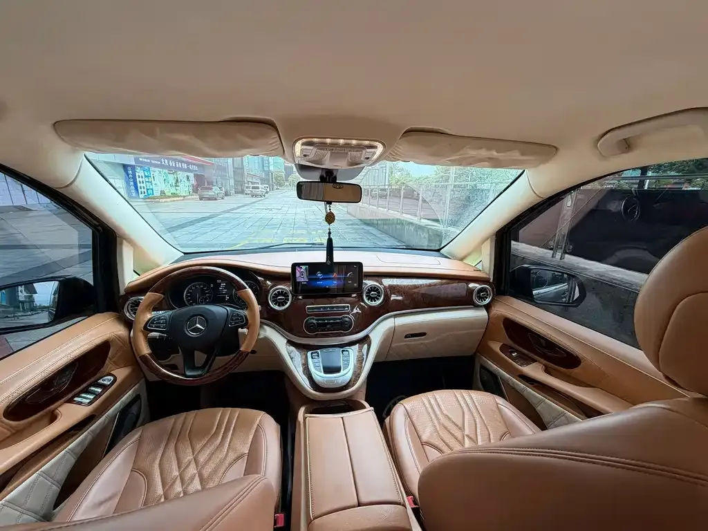 Mercedes-Benz Vito 2021 из CN, фото 8