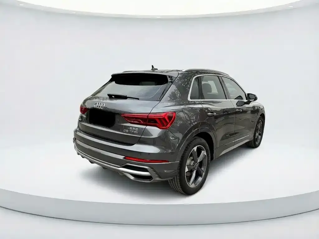 Audi Q3 2021 из CN, фото 2