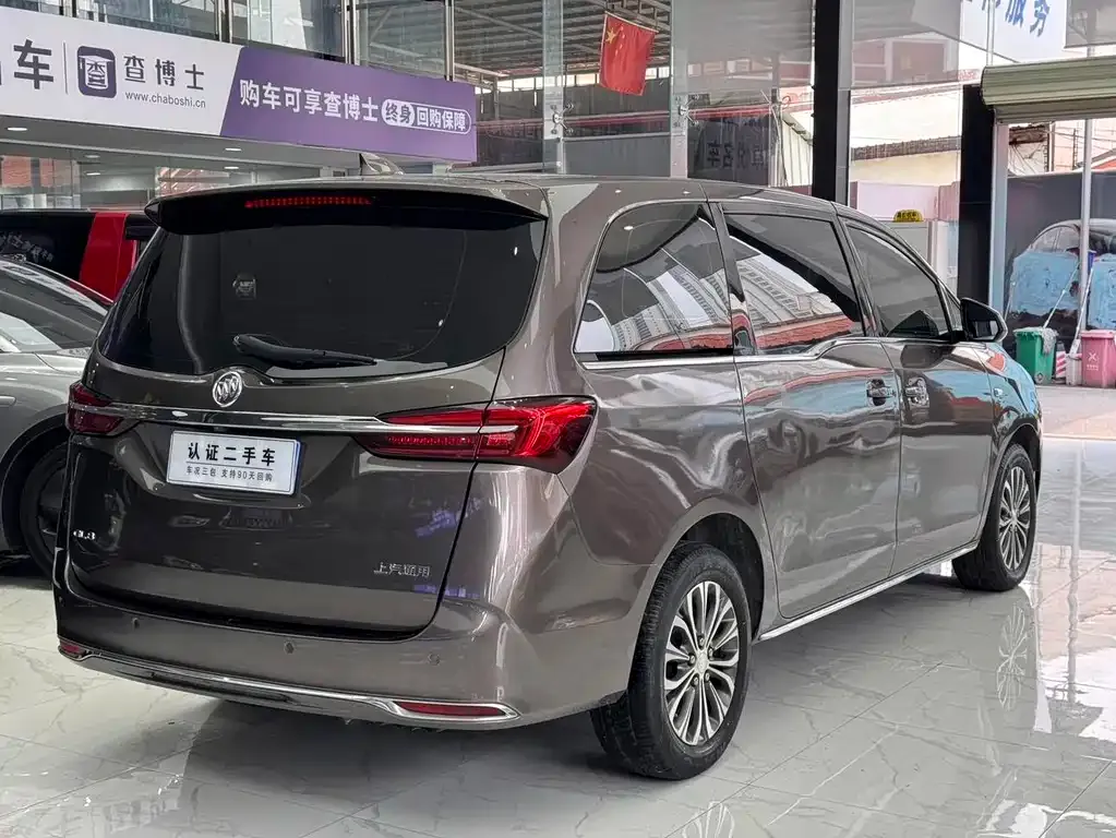 Buick GL8 2023 из CN, фото 7