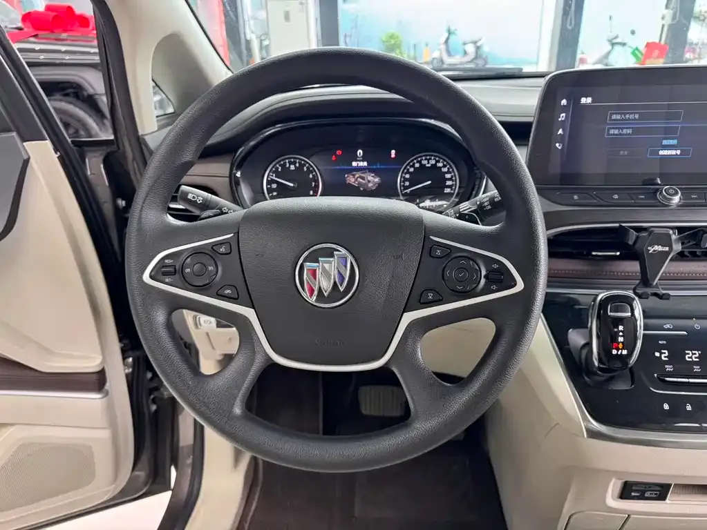 Buick GL8 2023 из CN, фото 4