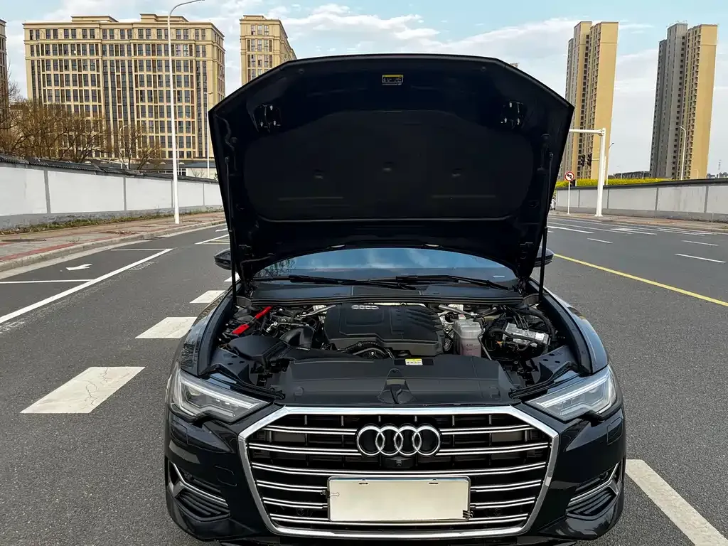 Audi A6L 2023 из CN, фото 5