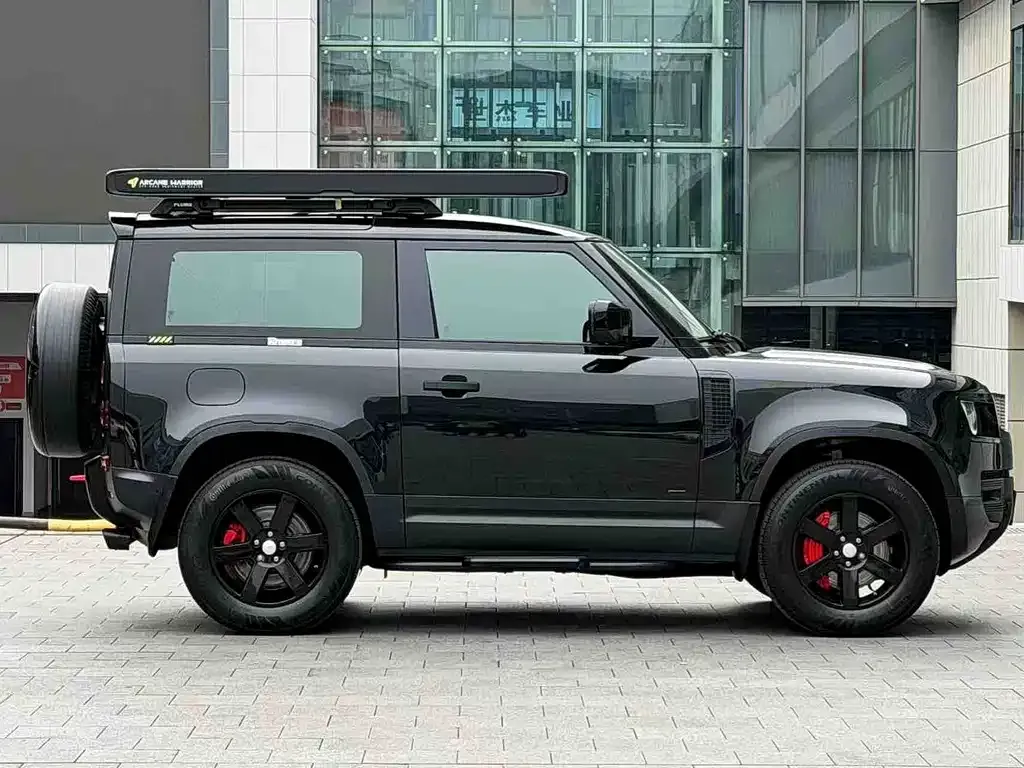 Land Rover Defender — фото 6