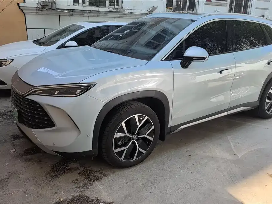 BYD L DM-i 2024 из CN, фото 1
