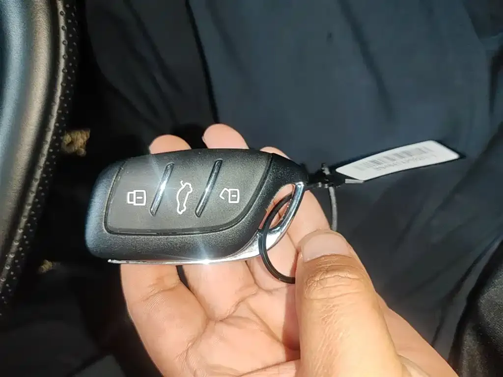 Roewe D7 2023 из CN, фото 6
