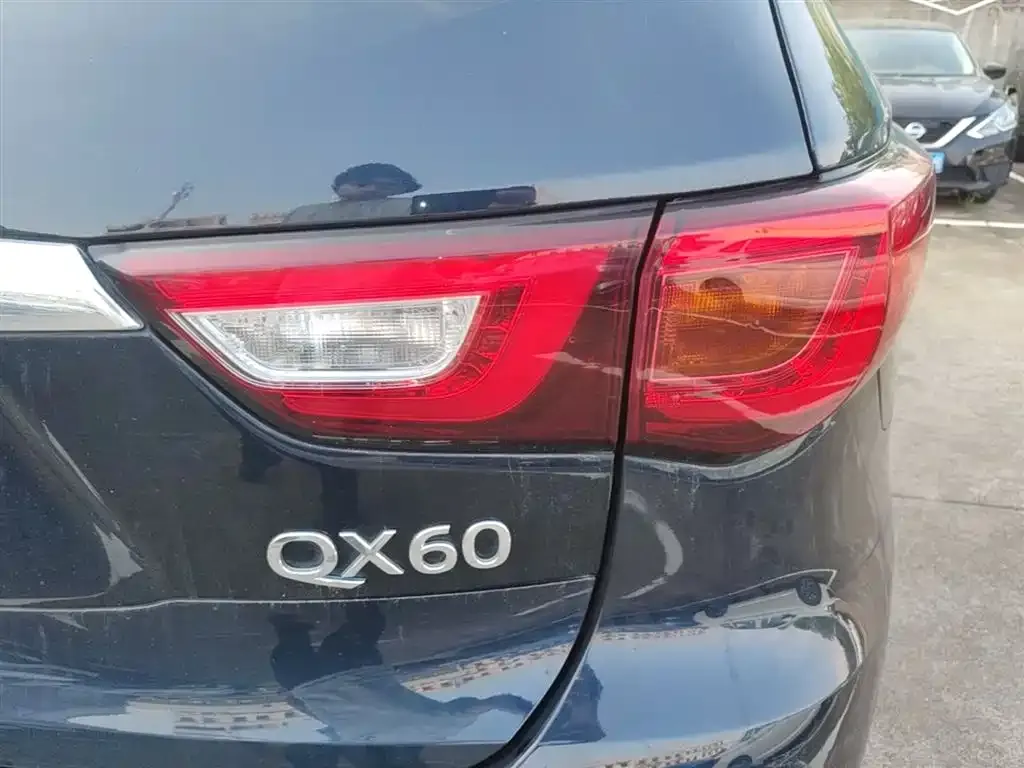 Infiniti QX60 (Import) 2022 из CN, фото 3