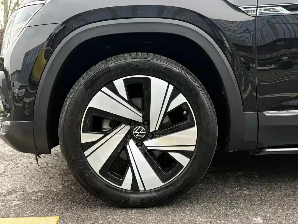 Volkswagen Teramont X 2023 из CN, фото 6