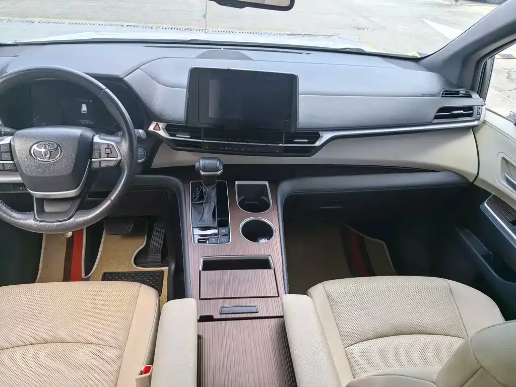 Toyota Sienna 2022 из CN, фото 9
