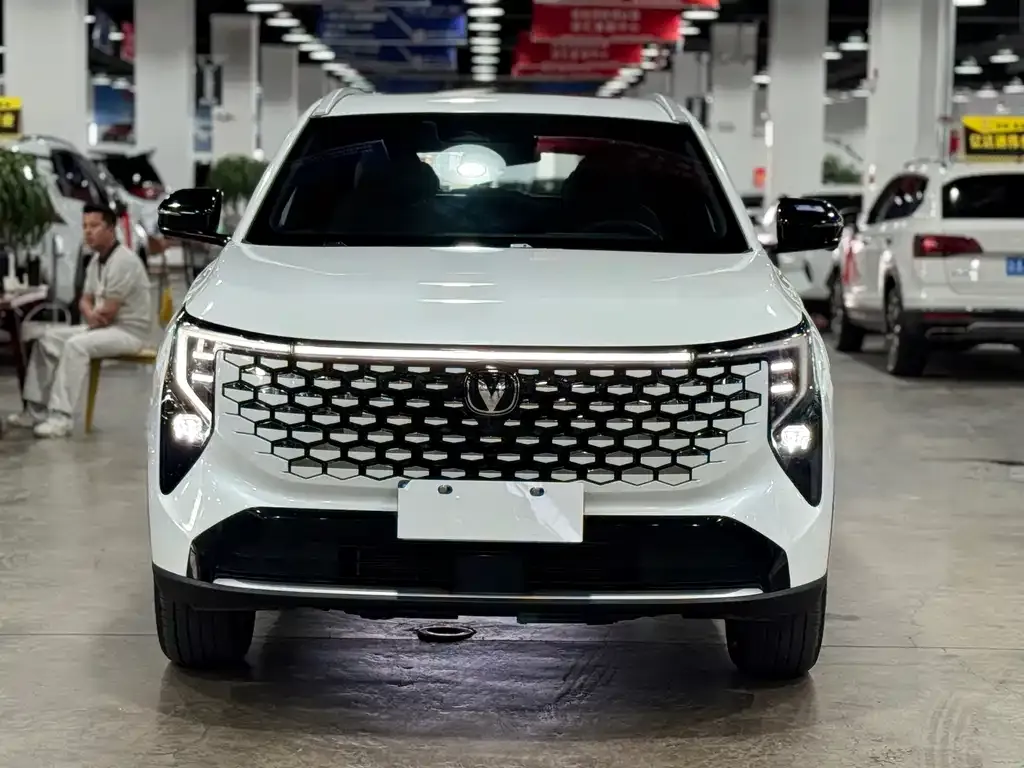 Changan CS55PLUS — фото 1