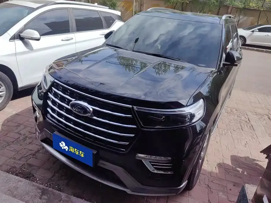 Ford Explorer 2021 из CN, фото 1