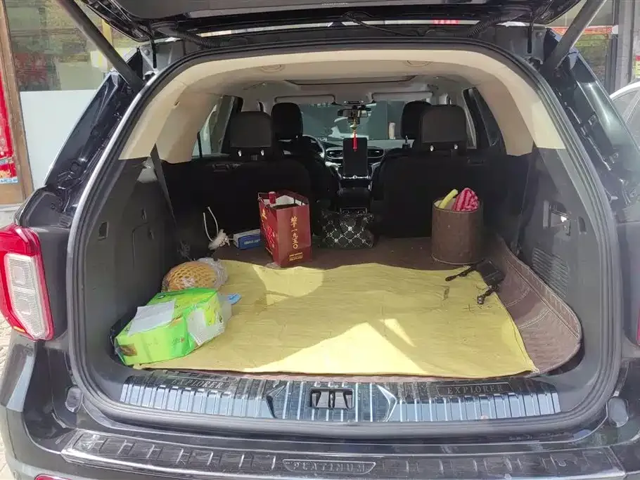 Ford Explorer 2021 из CN, фото 10