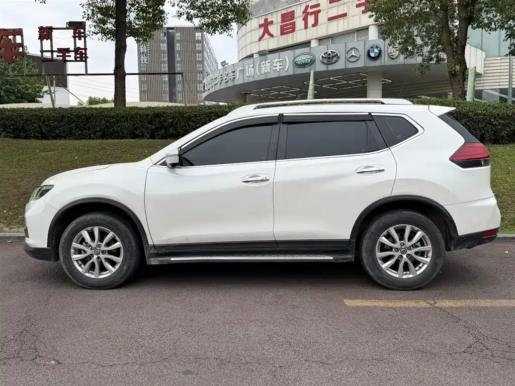 Nissan X-Trail 2023 из CN, фото 7