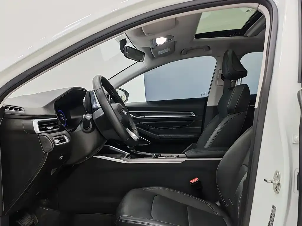 Geely Emgrand 2021 из CN, фото 8