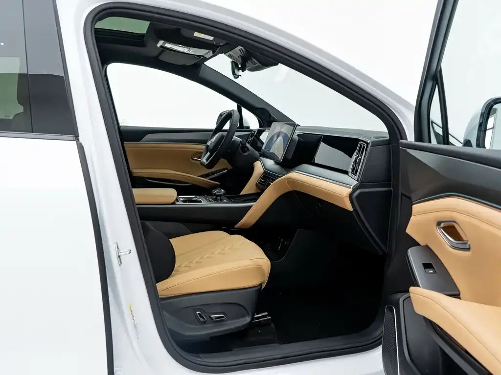 BYD L DM-i 2025 из CN, фото 8
