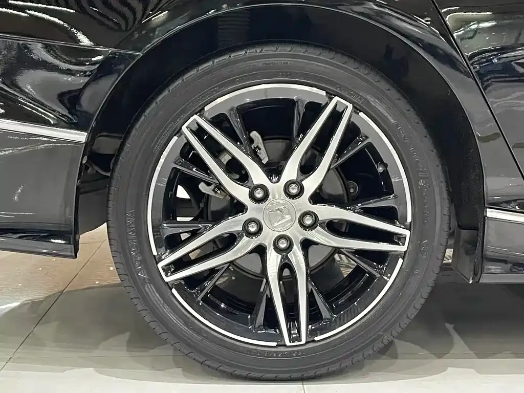 Honda Accord — фото 5