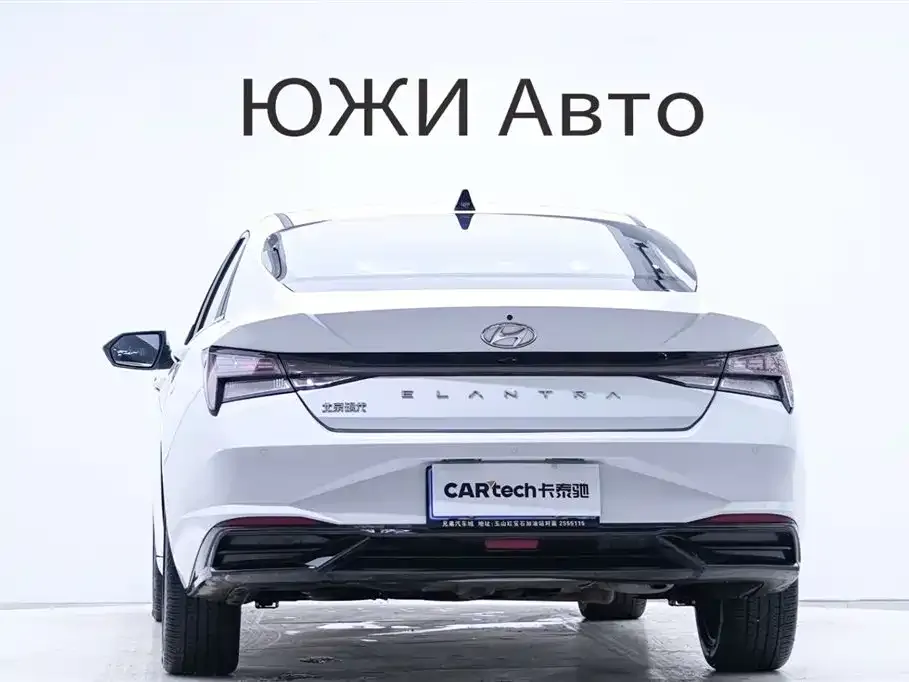 Hyundai Elantra — фото 7