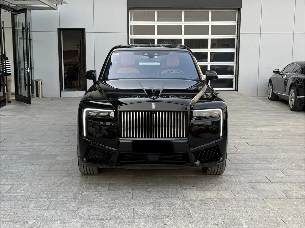 Rolls-Royce Cullinan 2021 из CN, фото 9