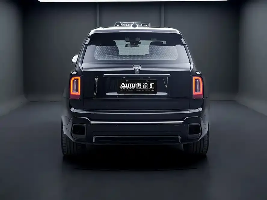Rolls-Royce Cullinan 2021 из CN, фото 2