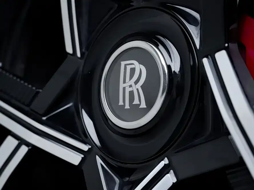 Rolls-Royce Cullinan 2021 из CN, фото 6