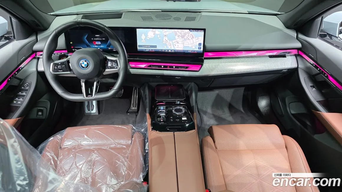 BMW i5 — фото 9