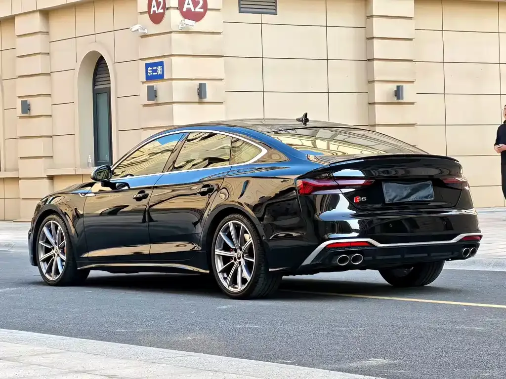 Audi S5 2021 из CN, фото 2