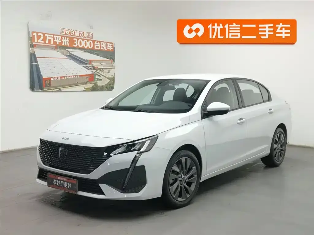 Peugeot 408
