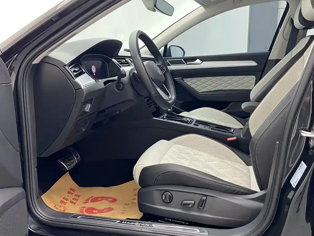 Volkswagen Magotan 2023 из CN, фото 8